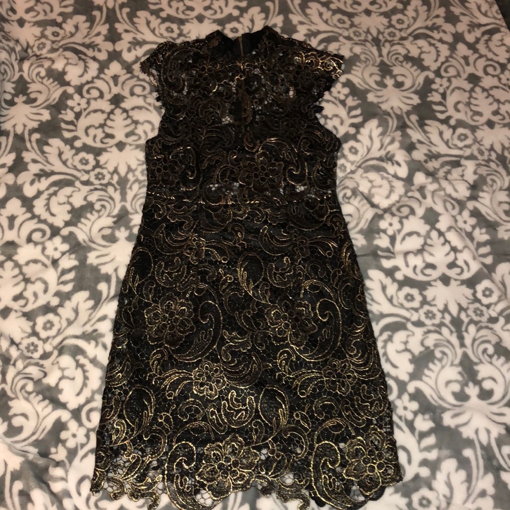 Beautiful Black and Gold Dress!
